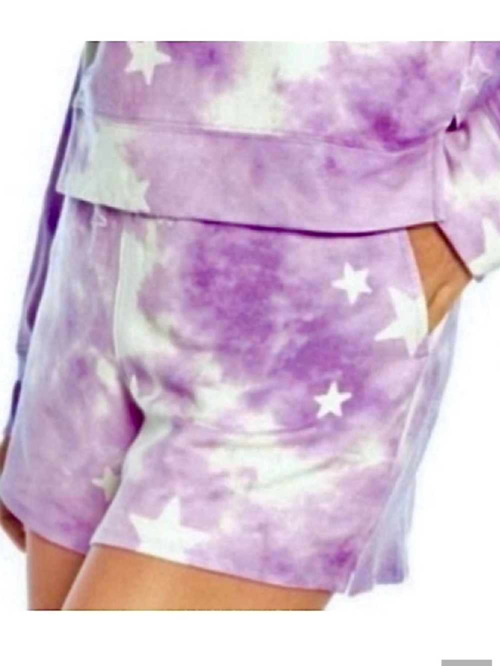 WILDFOX Soft Lounge Shorts in Shades of White and Purple Tie Dye Stars